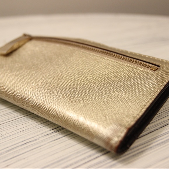 Kate Spade Gold Wallet - Picture 2 of 8
